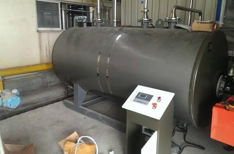 臥式燃油（氣）熱水鍋爐